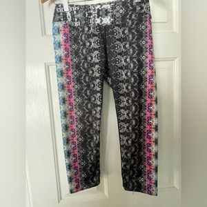 prANa Workout Crop Leggings Capri Yoga